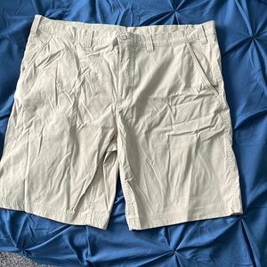 Khaki men’s dry wicking shorts